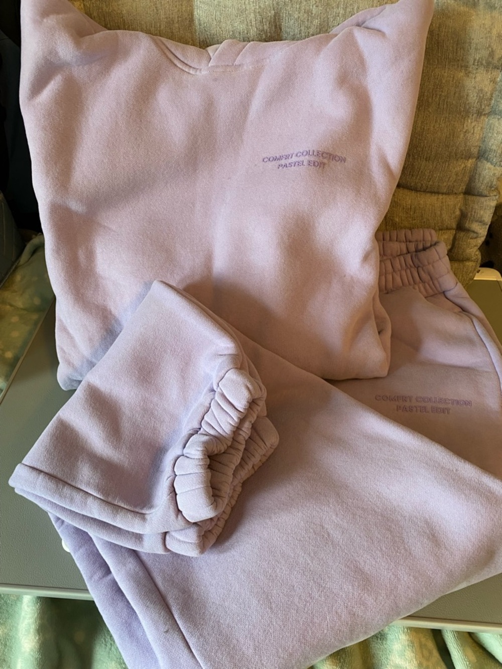 Comfrt Collection Lavender Sweatpants and Hoodie